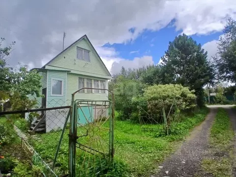 Дом в Ленинградская область, Волховский район, Кисельнинское с/пос, ...