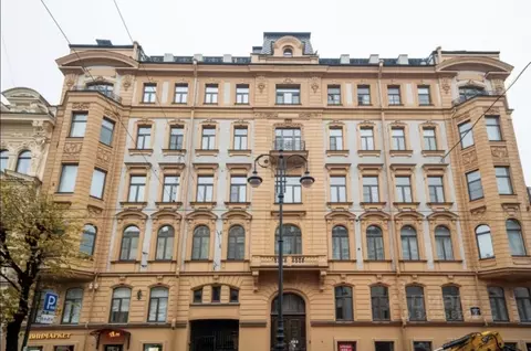 6-к кв. Санкт-Петербург ул. Чайковского, 61 (351.6 м)