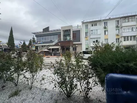 Торговая площадь в Крым, Судак ул. Гагарина, 2 (12 м)