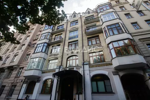 Продается 3-комнатная квартира