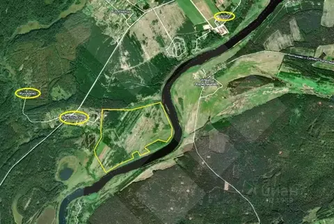 Участок в Тверская область, Старицкий муниципальный округ, д. ...