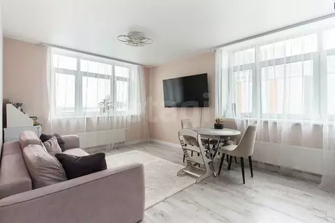2-к кв. Тюменская область, Тюмень ул. Тимофея Чаркова, 83 (56.4 м)
