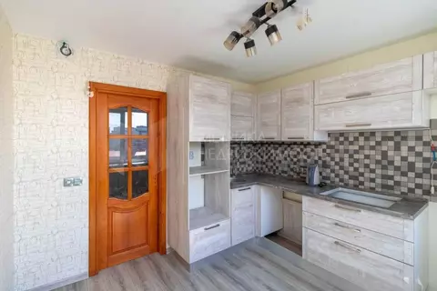 2-к кв. Тюменская область, Тюмень ул. Газовиков, 29 (50.6 м)