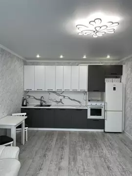 1-к кв. Тюменская область, Тюмень ул. Ю.-Р.Г. Эрвье, 38 (47.0 м)