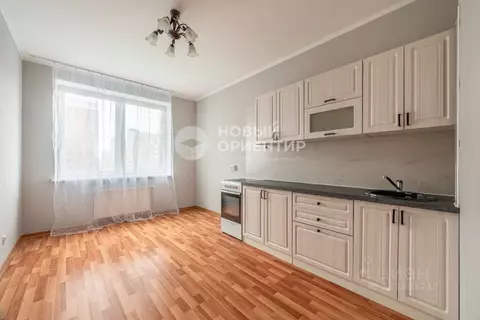 2-к кв. Свердловская область, Екатеринбург ул. Щорса, 109 (65.8 м)