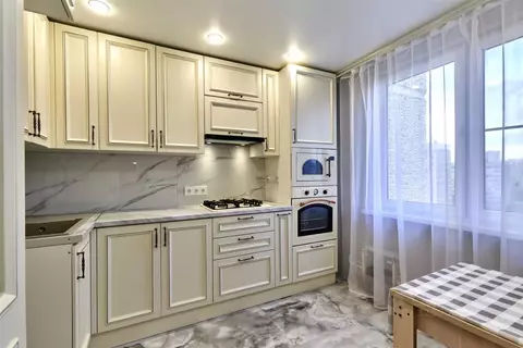 3-к кв. Краснодарский край, Краснодар Юбилейный мкр, просп. Чекистов, ...