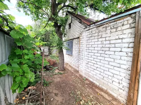 Дом в Волгоградская область, Волгоград Дзержинец СНТ, Винновский ...