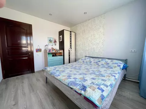 3-к кв. Красноярский край, Емельяново пгт ул. Новая, 21 (58.1 м)