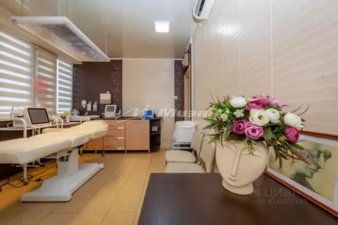 Помещение свободного назначения в Крым, Симферополь ул. Клары Цеткин, ...