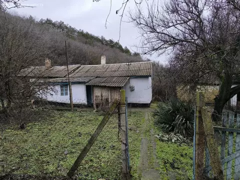 Дом в Бахчисарайский район, Почтовское сельское поселение, село ...