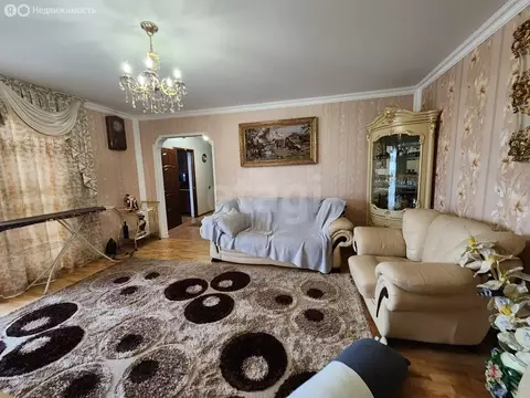 3-комнатная квартира: Владикавказ, Владикавказская улица, 65 (90 м)