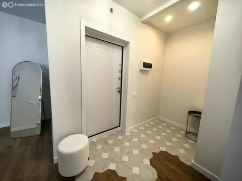 Квартира-студия: Краснодар, улица им. Героя Яцкова И.В., 10 (40 м)