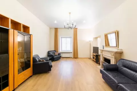 4-к кв. Санкт-Петербург Итальянская ул., 6/4 (118.0 м)