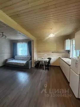 Дом в Московская область, Сергиево-Посадский городской округ, Кристалл ...