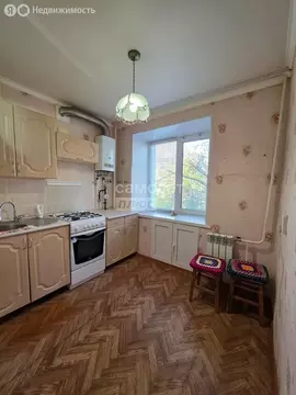 2-комнатная квартира: село Серафимовский, улица Гафури, 13 (44.7 м)