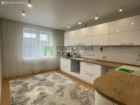 3-комнатная квартира: Ижевск, улица Ворошилова, 55к3 (83 м)