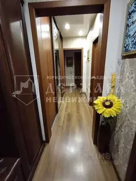 2-к кв. Кемеровская область, Междуреченск ул. Дзержинского, 7 (54.0 м)