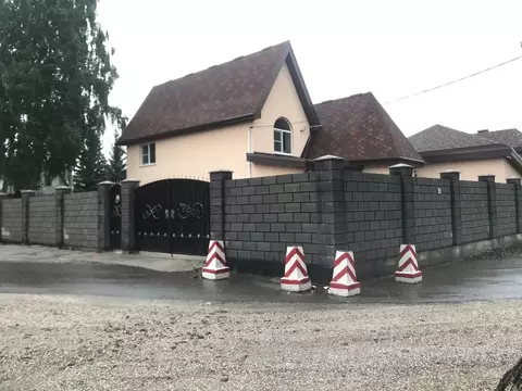 Дом в Башкортостан, Абзелиловский район, Ташбулатовский сельсовет, д. ...