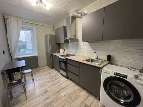 3-к кв. Вологодская область, Череповец Молодежная ул., 1А (64.0 м)