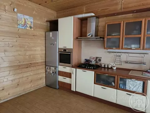 Дом в Ленинградская область, Ломоносовский район, Виллозское городское ...