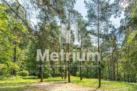 Продается участок в КП Ренессанс Парк