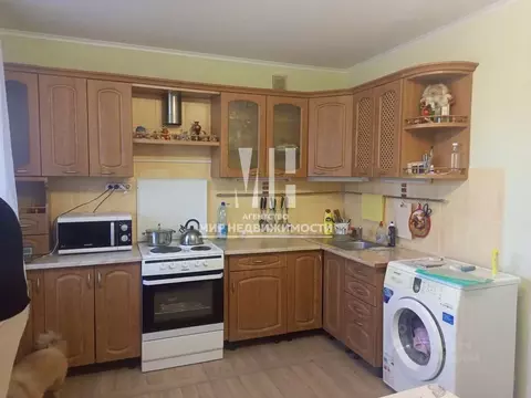 2-к кв. Калининградская область, Советск Сиреневая ул., 1 (59.0 м)