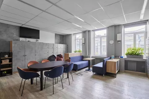 Офис в Москва Лесная ул., 43 (550 м)