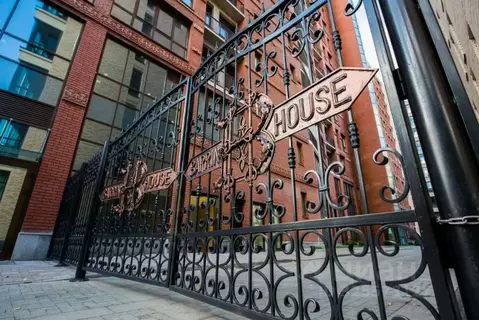 3-к кв. Москва Малая Пироговская ул., 8 (108.0 м)