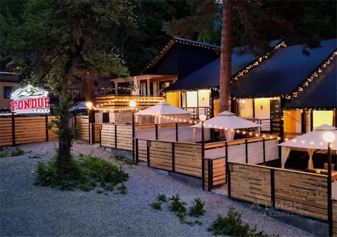 Дом в Карачаево-Черкесия, Зеленчукский район, с. Архыз ул. Банковская ...