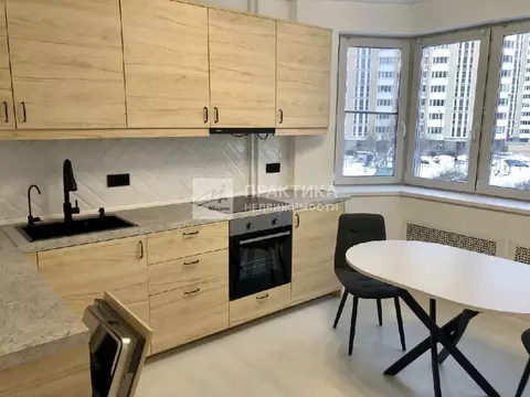 Продается 2-комнатная квартира