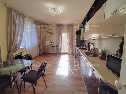 Дом в Волгоградская область, Волгоград Поселок Горная Поляна тер., ул. ...