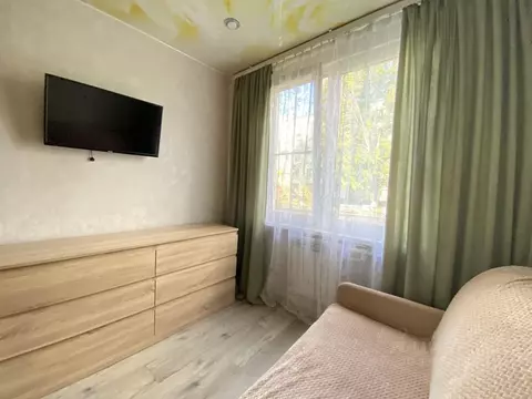 3-к кв. Санкт-Петербург просп. Народного ополчения, 241К3 (41.9 м)