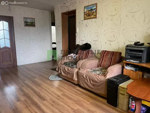 4-комнатная квартира: Красноярск, Парашютная улица, 9А (79.4 м)