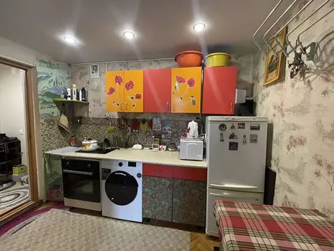 Комната Свердловская область, Екатеринбург ул. Репина, 21