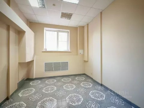 Помещение свободного назначения в Курская область, Курск ул. Гагарина, ...