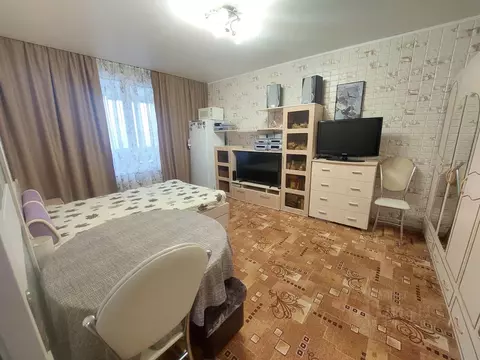 2-к кв. Самарская область, Тольятти Приморский бул., 33 (47.0 м)