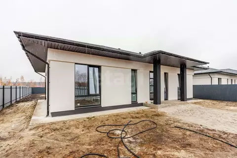 Дом в Тюменская область, Тюменский муниципальный округ, с. Перевалово, ...