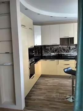 1-к кв. Тюменская область, Тюмень 6-й мкр, ул. Валерии Гнаровской, ...