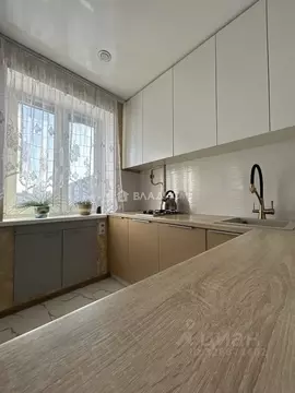 2-к кв. Волгоградская область, Волгоград ул. Ткачева, 9 (46.61 м)