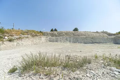 Участок в Крым, Бахчисарайский район, Куйбышевское с/пос, с. Танковое ...