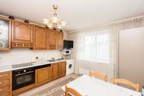 3-к кв. Тюменская область, Тюмень ул. Мельникайте, 122 (87.0 м)