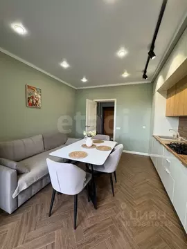 2-к кв. Северная Осетия, Владикавказ ул. Шамиля Джикаева, 6 (65.0 м)