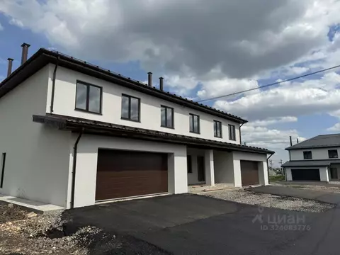 Дом в Челябинская область, Магнитогорск Малиновая ул. (230 м)