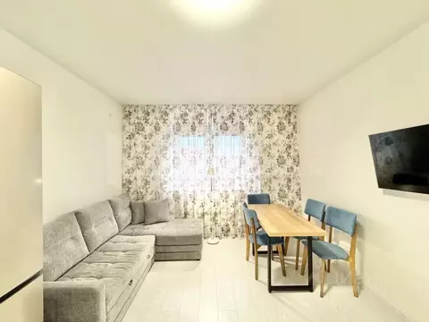 1-к кв. Тюменская область, Тюмень ул. Ю.-Р.Г. Эрвье, 38 (44.2 м)