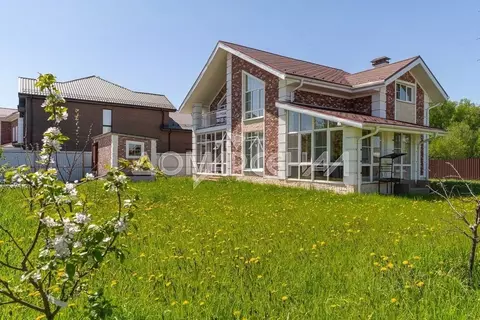 Дом в Москва д. Софьино, Гайд Парк кп,  (200 м)