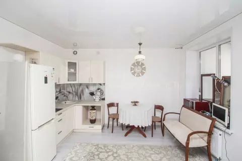 Студия Тюменская область, Тюмень ул. Василия Севергина, 2к1 (32.5 м)