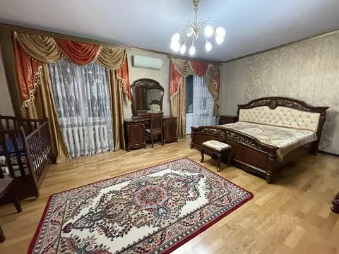 3-к кв. Астраханская область, Астрахань ул. Сен-Симона, 46 (106.0 м)