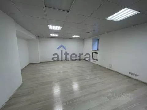 Помещение свободного назначения в Татарстан, Казань ул. Карла Маркса, ...