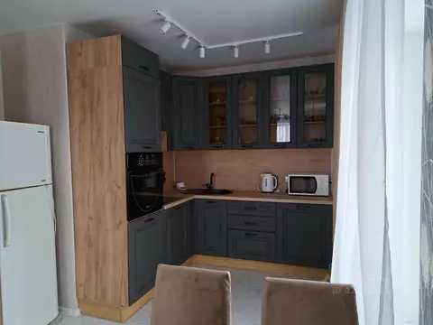 2-к кв. Татарстан, Казань ул. Братьев Касимовых, 35 (60.0 м)