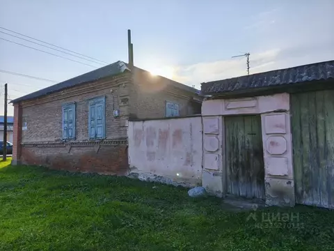 Дом в Северная Осетия, Ардон Красноармейская ул., 19 (100 м)